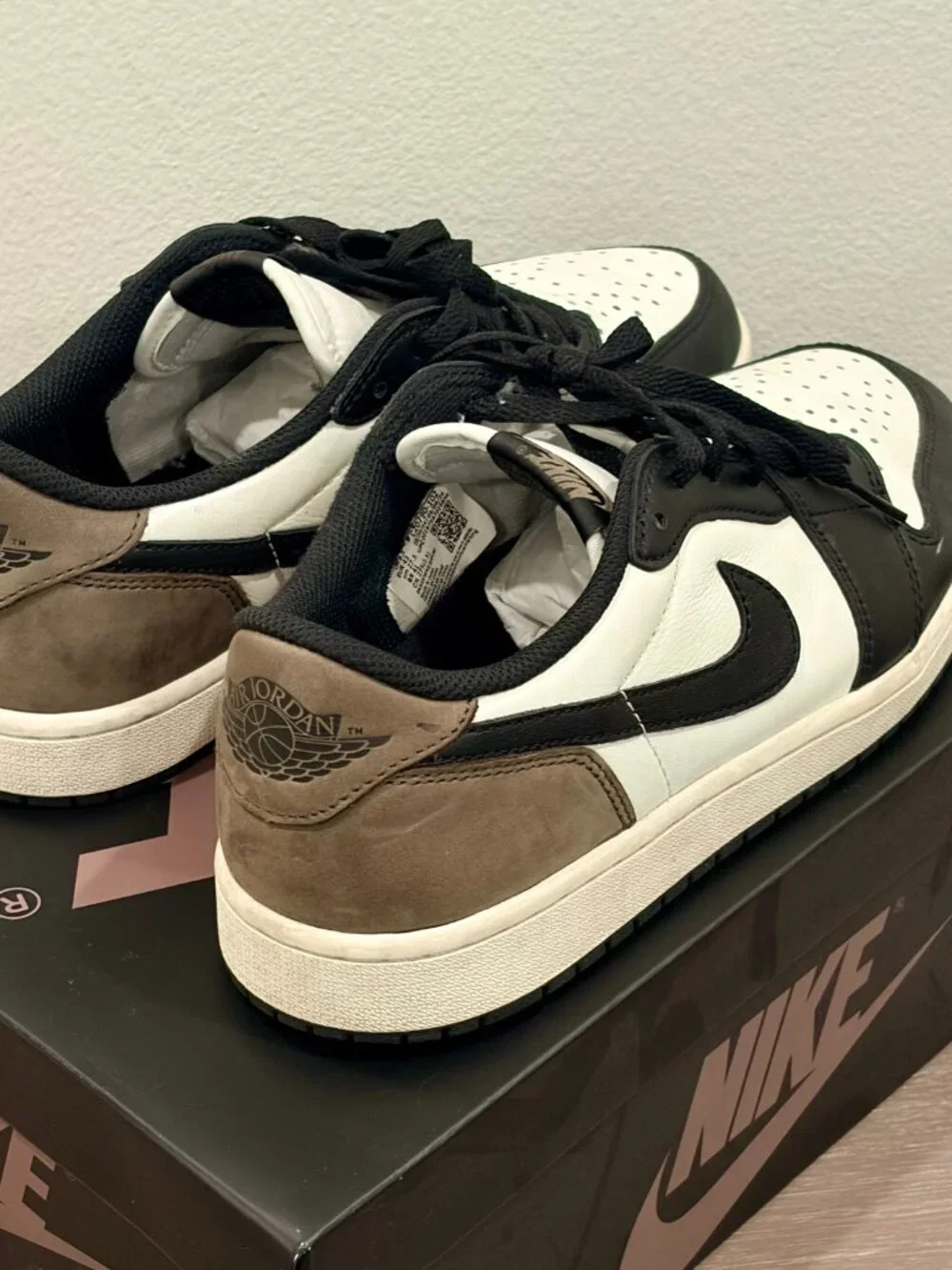 AIR JORDAN 1 RETRO LOW OG SAIL/BLACK-DARK MOCHA VOILE/MOKA FONCE/NOIR